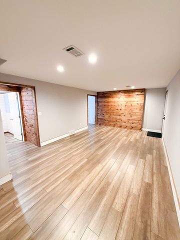 452 Manor Drive, Peotone, IL 60468