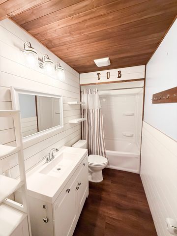 452 Manor Drive, Peotone, IL 60468