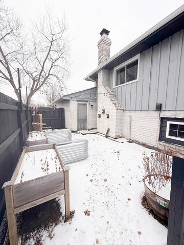 452 Manor Drive, Peotone, IL 60468