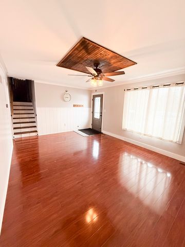 452 Manor Drive, Peotone, IL 60468