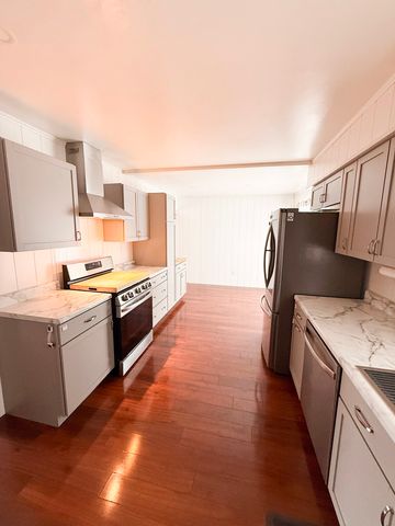 452 Manor Drive, Peotone, IL 60468