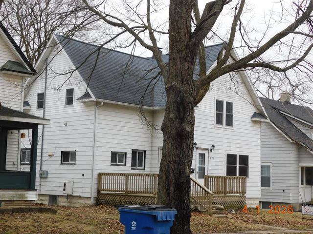 825 Wallace Street, Cadillac, MI 49601