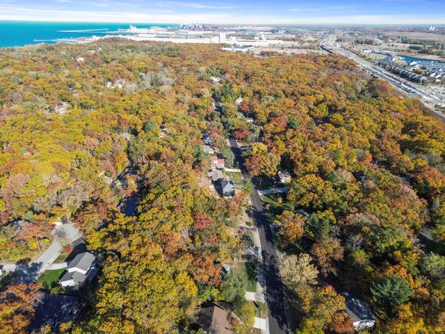 99 Diana Road, Portage, IN 46368