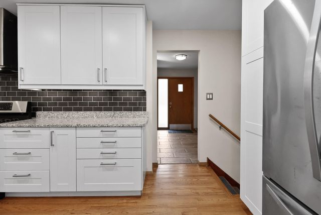 99 Diana Road, Portage, IN 46368