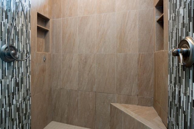 2949 SEAFARER WAY, Suamico, WI 54173