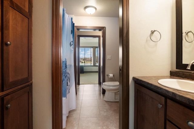 2949 SEAFARER WAY, Suamico, WI 54173