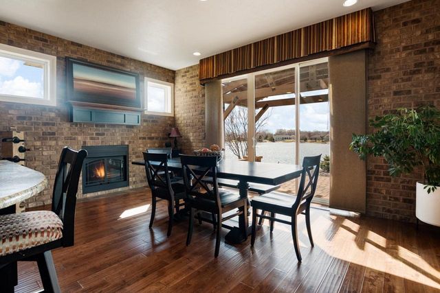 2949 SEAFARER WAY, Suamico, WI 54173