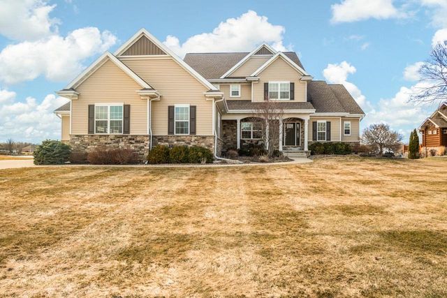 2949 SEAFARER WAY, Suamico, WI 54173