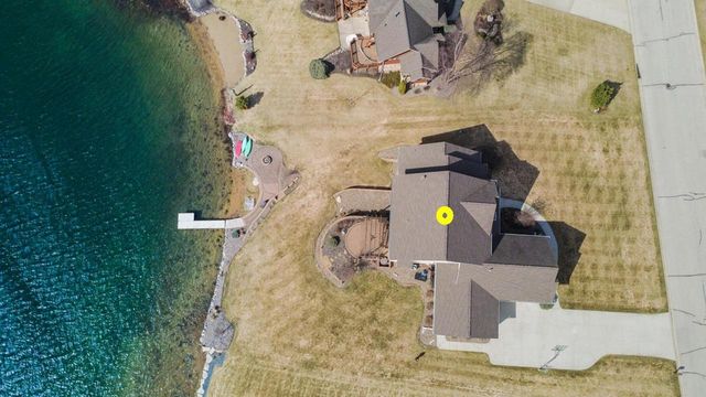 2949 SEAFARER WAY, Suamico, WI 54173