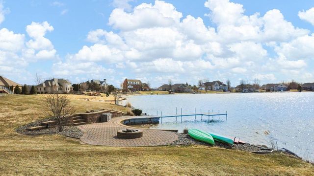 2949 SEAFARER WAY, Suamico, WI 54173