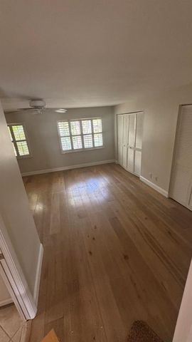 2704 Cardinal Drive, Vero Beach, FL 32963