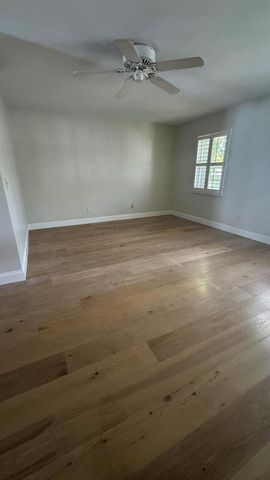 2704 Cardinal Drive, Vero Beach, FL 32963
