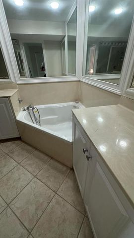 2704 Cardinal Drive, Vero Beach, FL 32963