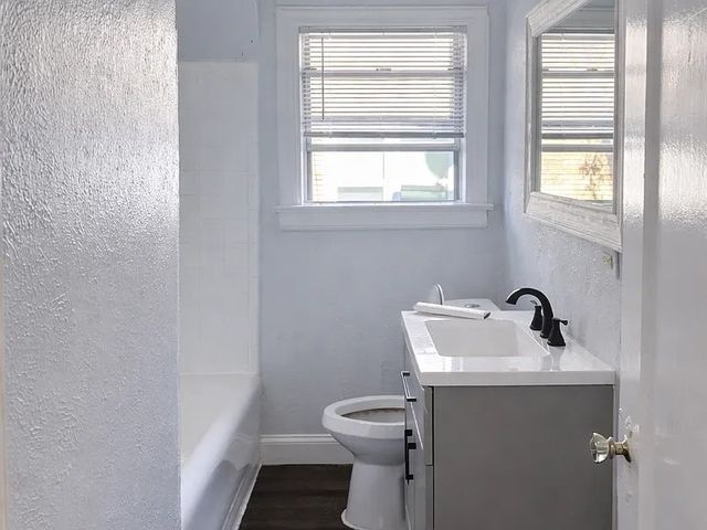 5930 Victor Street 1, Dallas, TX 75214