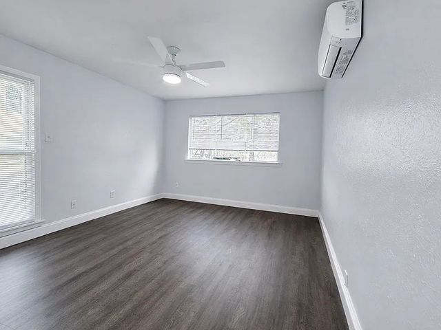 5930 Victor Street 1, Dallas, TX 75214