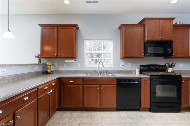 2546 Covington Loop, Graham, NC 27253