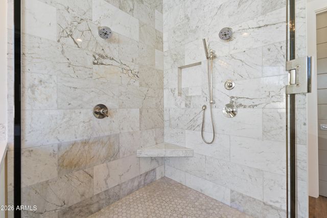 7130 E BELMONT Avenue, Paradise Valley, AZ 85253