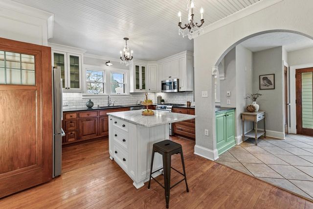 740 E Lexington BOULEVARD, Whitefish Bay, WI 53217