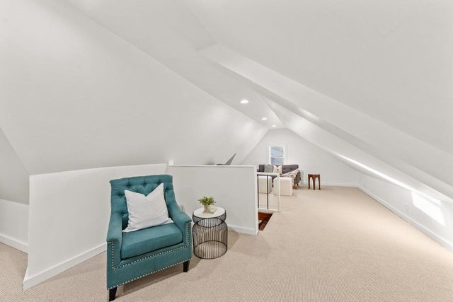 740 E Lexington BOULEVARD, Whitefish Bay, WI 53217