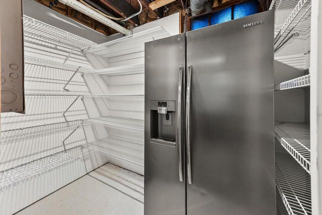 740 E Lexington BOULEVARD, Whitefish Bay, WI 53217