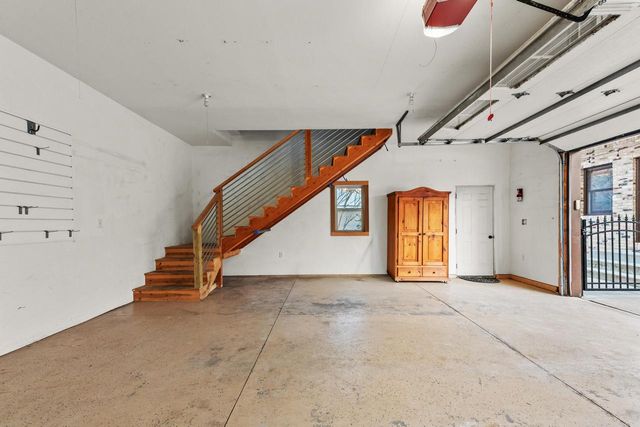 740 E Lexington BOULEVARD, Whitefish Bay, WI 53217