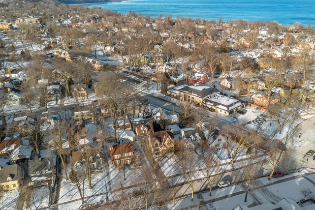 740 E Lexington BOULEVARD, Whitefish Bay, WI 53217