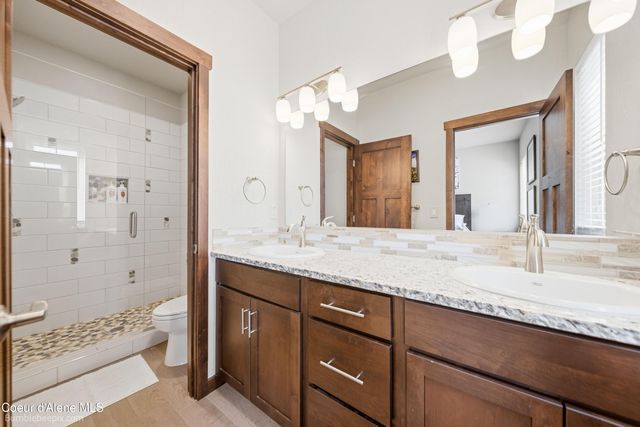 126 Chutes Ln, Sandpoint, ID 83864