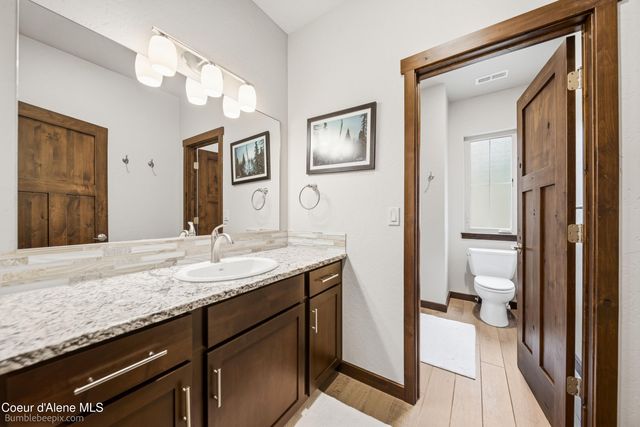 126 Chutes Ln, Sandpoint, ID 83864