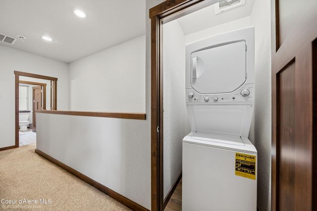 126 Chutes Ln, Sandpoint, ID 83864