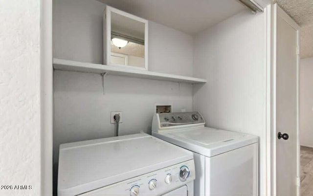 3605 W BETHANY HOME Road 2, Phoenix, AZ 85019