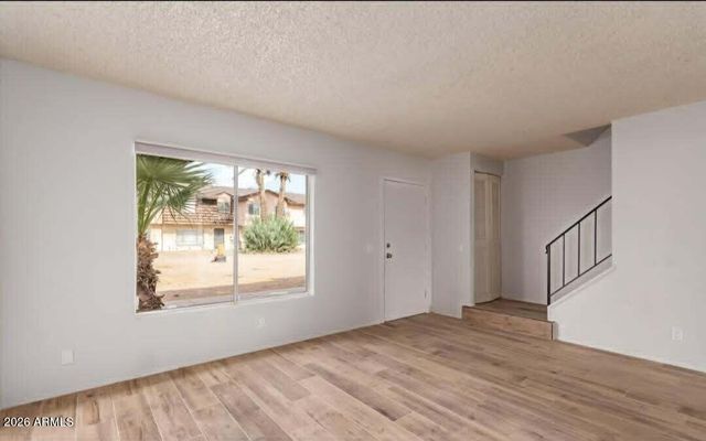 3605 W BETHANY HOME Road 2, Phoenix, AZ 85019