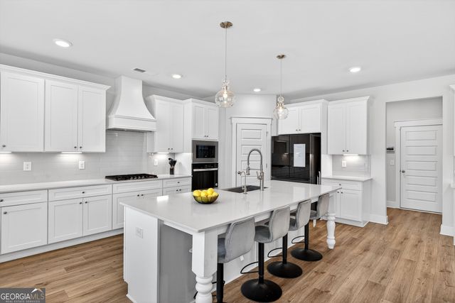 299 Saddleridge Trail, Senoia, GA 30276