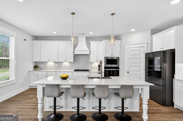 299 Saddleridge Trail, Senoia, GA 30276