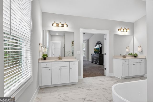 299 Saddleridge Trail, Senoia, GA 30276