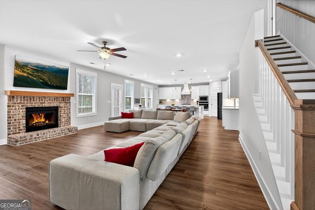 299 Saddleridge Trail, Senoia, GA 30276