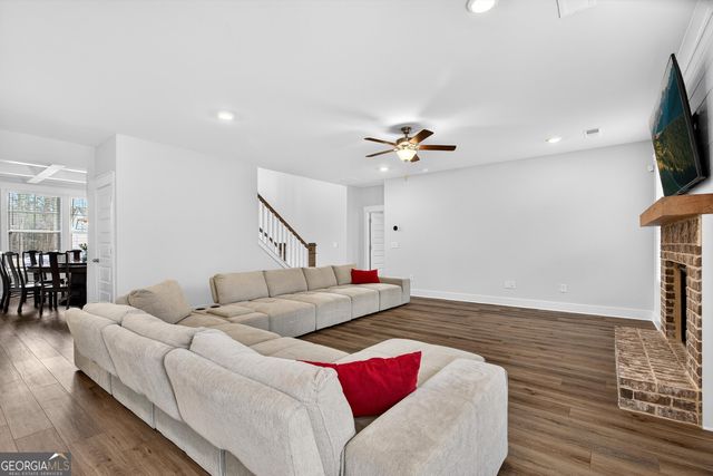 299 Saddleridge Trail, Senoia, GA 30276