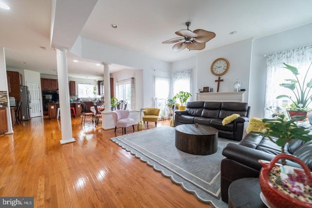 44339 APACHE CIR, Ashburn, VA 20147