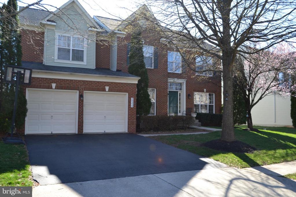 44339 APACHE CIR, Ashburn, VA 20147