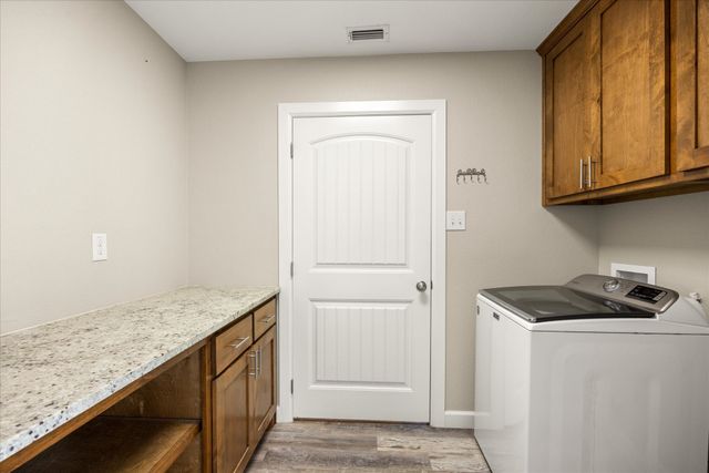 1495 Peninsula Drive, Bluff Dale, TX 76433