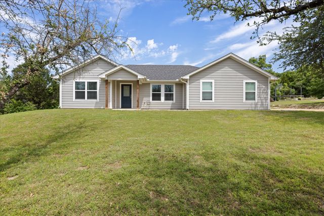 1495 Peninsula Drive, Bluff Dale, TX 76433