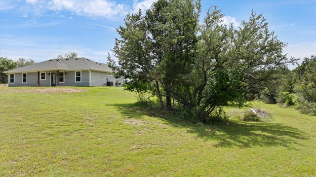 1495 Peninsula Drive, Bluff Dale, TX 76433