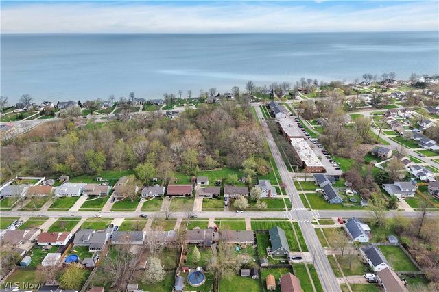 4905 Madison Avenue, Sheffield Lake, OH 44054