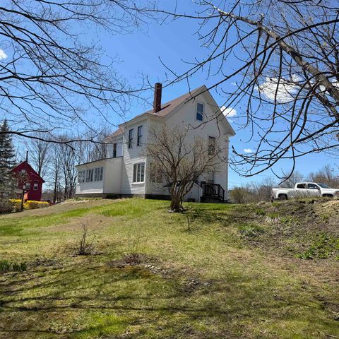 30 Mooney Street, Farmington, NH 03851