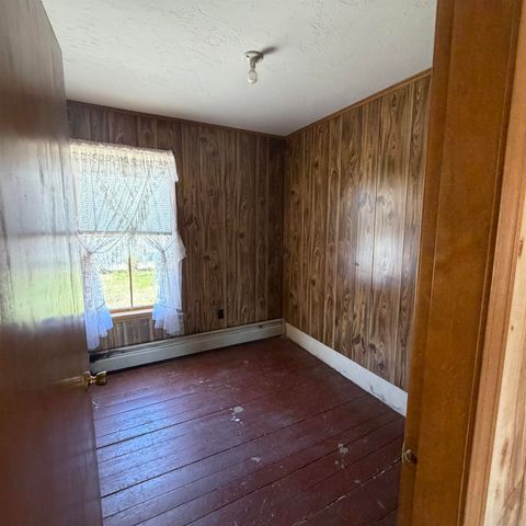 30 Mooney Street, Farmington, NH 03851