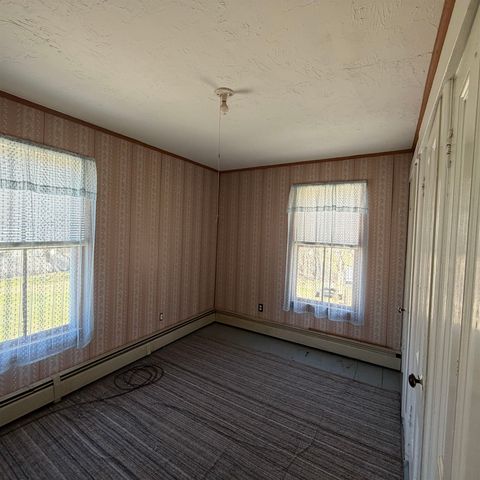 30 Mooney Street, Farmington, NH 03851