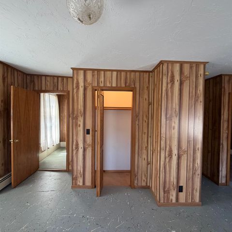 30 Mooney Street, Farmington, NH 03851