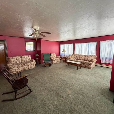 30 Mooney Street, Farmington, NH 03851