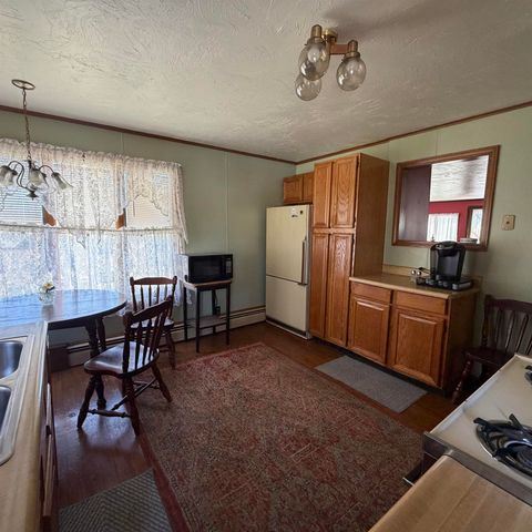 30 Mooney Street, Farmington, NH 03851