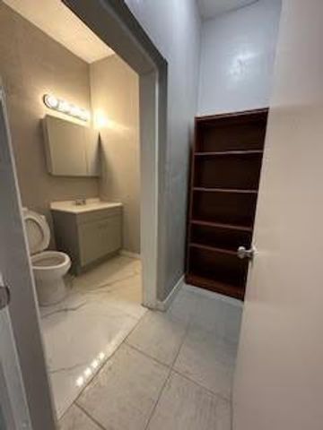 232 SW 10th Street, Hallandale Beach, FL 33009