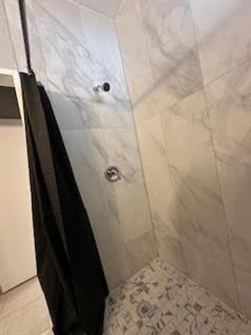 232 SW 10th Street, Hallandale Beach, FL 33009